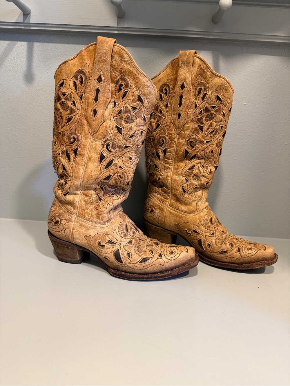 Women's Tan Leather Cutout Western Heeled Boots 6.5 Corral Boots